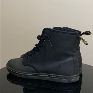 Black low profile Dr Martens